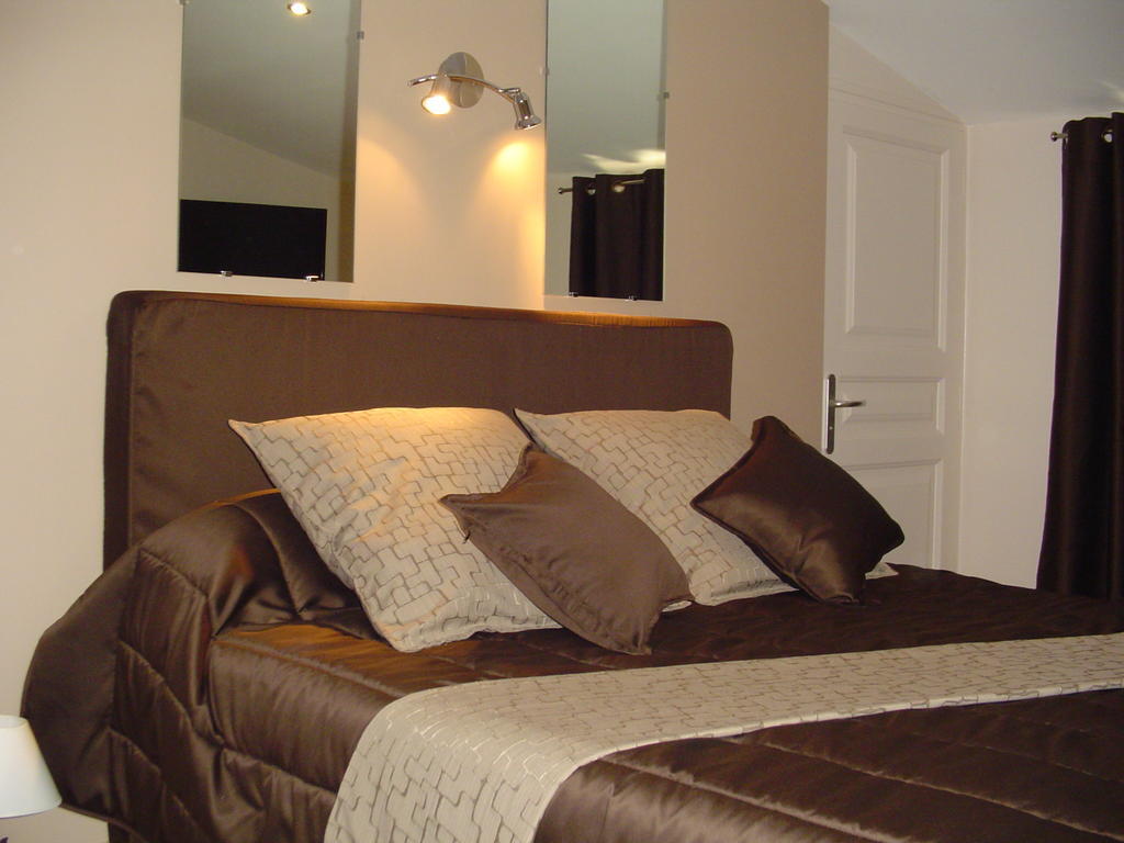 La Cabane De Pepe Emilien Bed & Breakfast Chomerac Bilik gambar