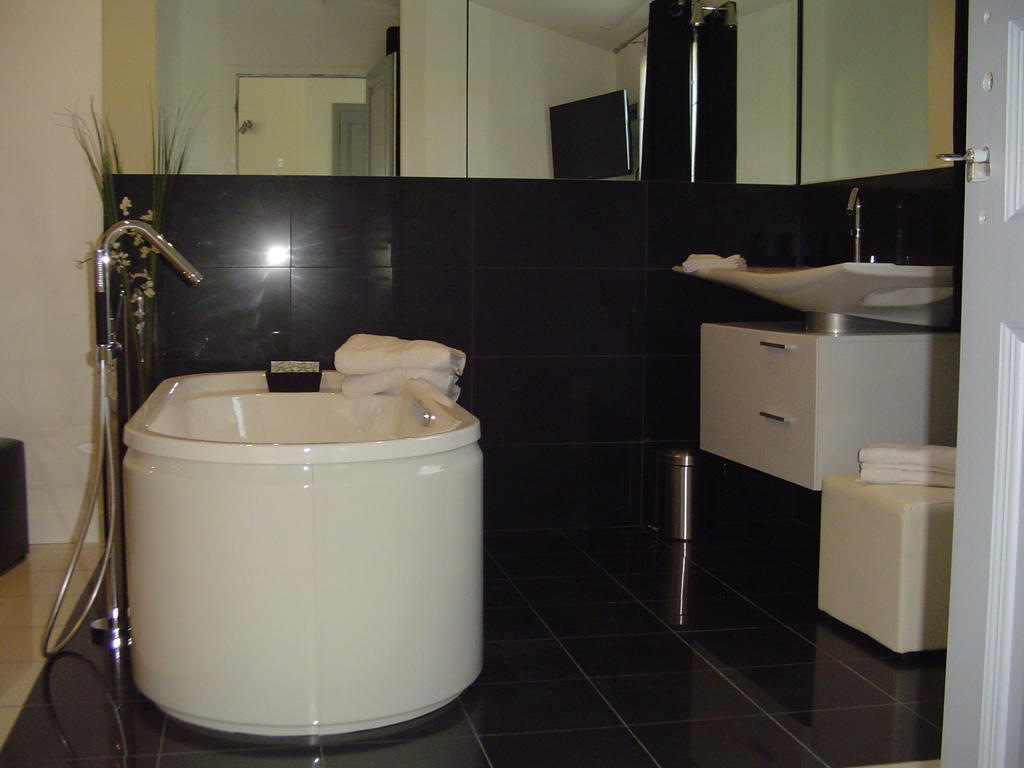 La Cabane De Pepe Emilien Bed & Breakfast Chomerac Bilik gambar
